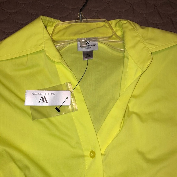 💟BNWT Worthington yellowish green v-neck buttonup - Picture 4 of 6